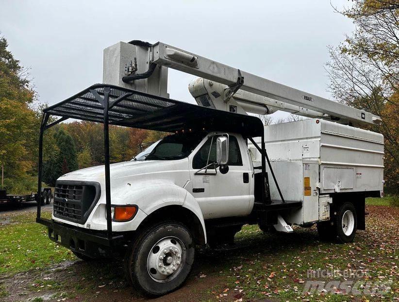 Ford F-750 Podnośniki koszowe