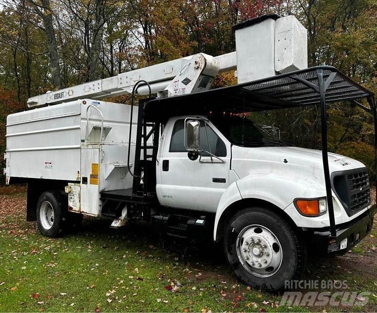 Ford F-750 Podnośniki koszowe