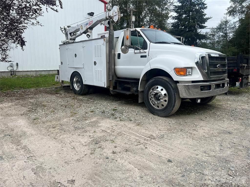 Ford F-750 Pojazdy komunalne