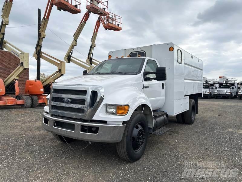 Ford F-750 Pojazdy do transportu zrębki