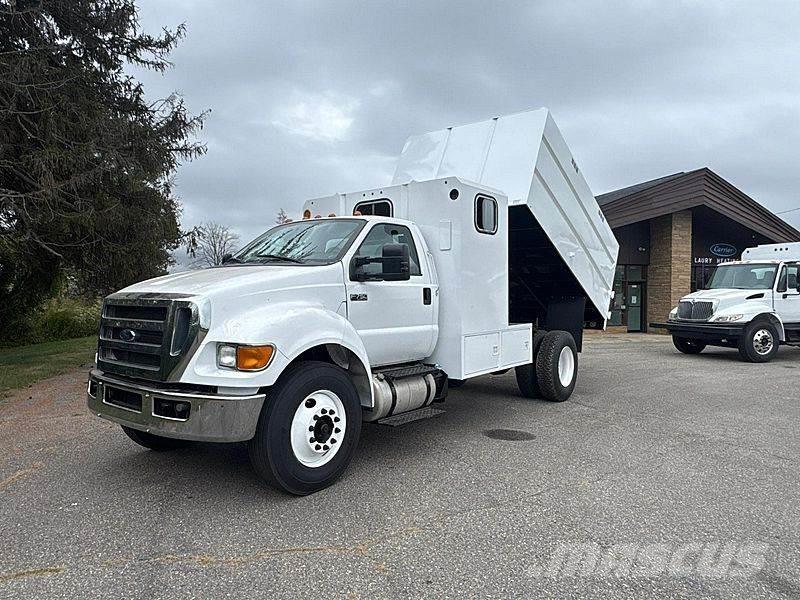 Ford F-750 Pojazdy do transportu zrębki