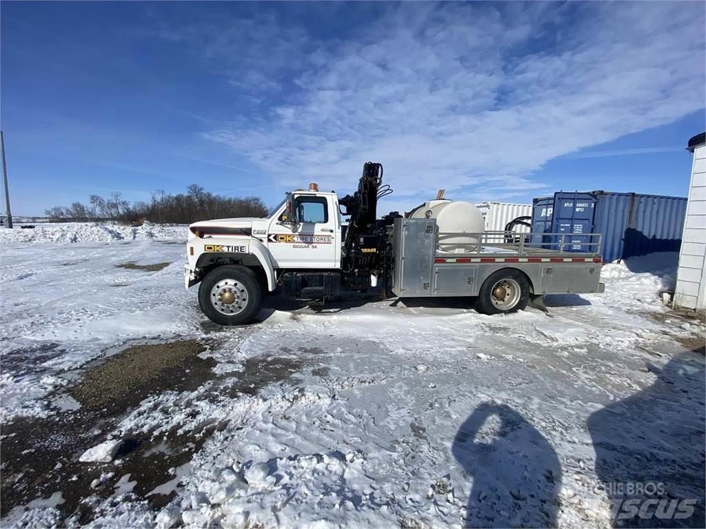 Ford F-800 Pojazdy komunalne