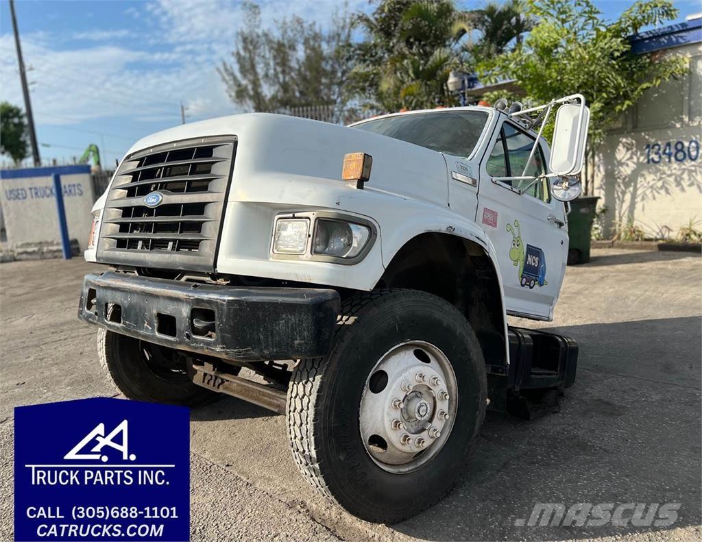 Ford F-800 Transport - Inne