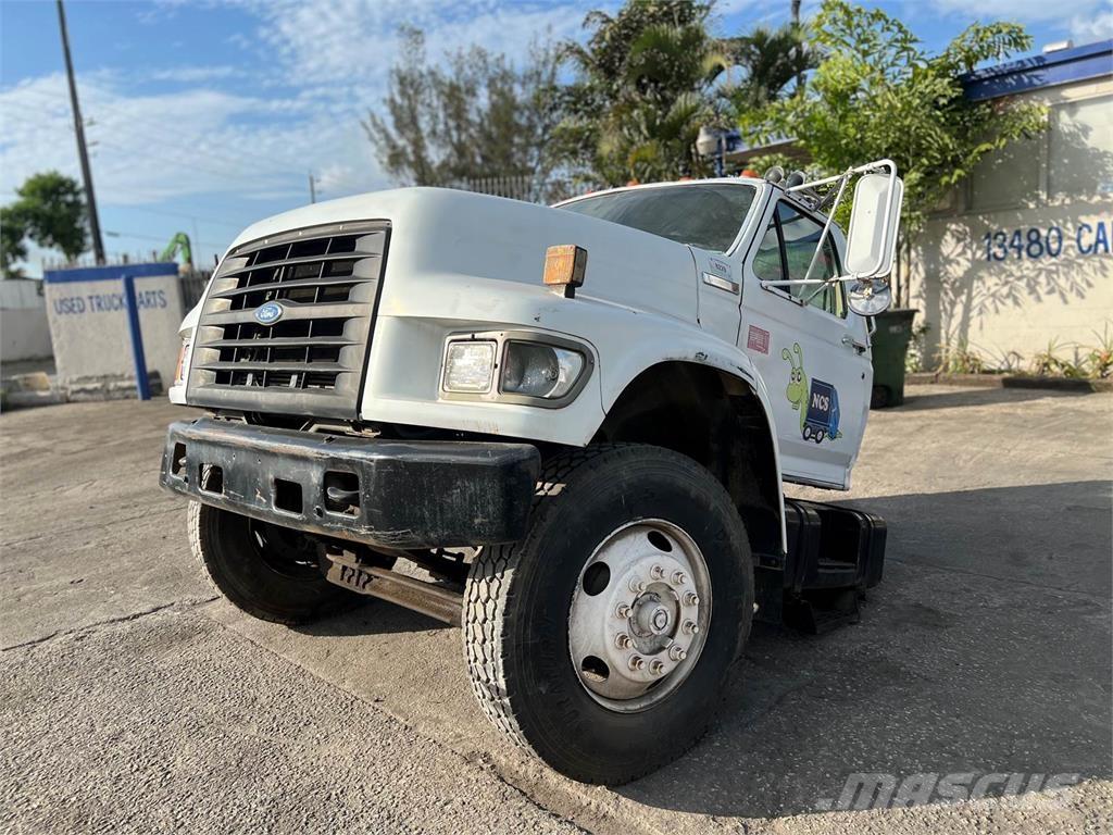 Ford F-800 Transport - Inne