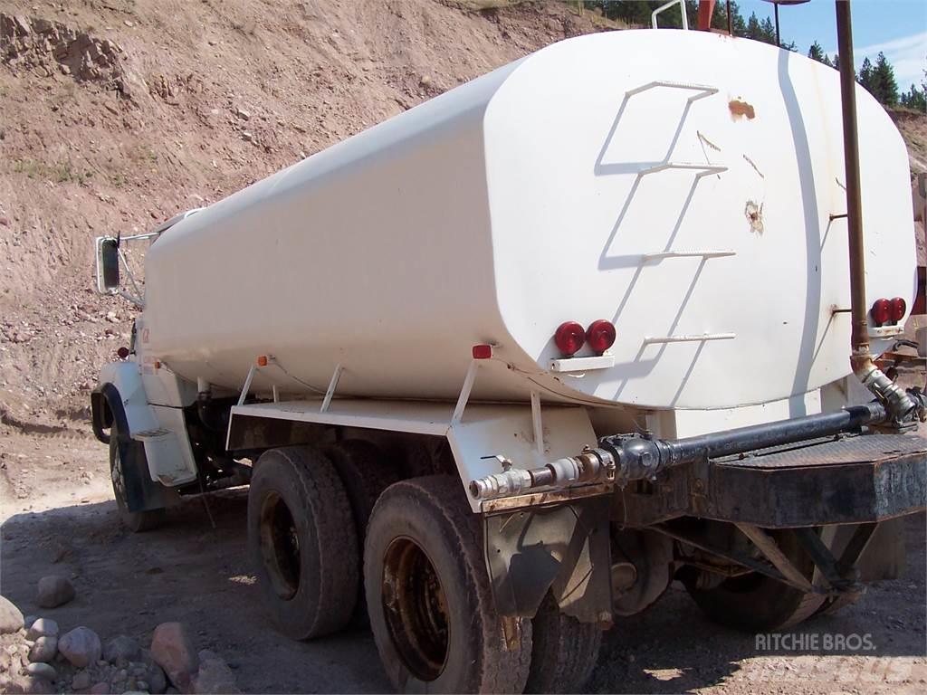 Ford LTS8000 Cysterna