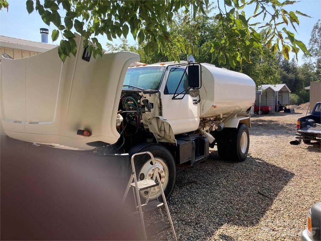 GMC 7500 Cysterna