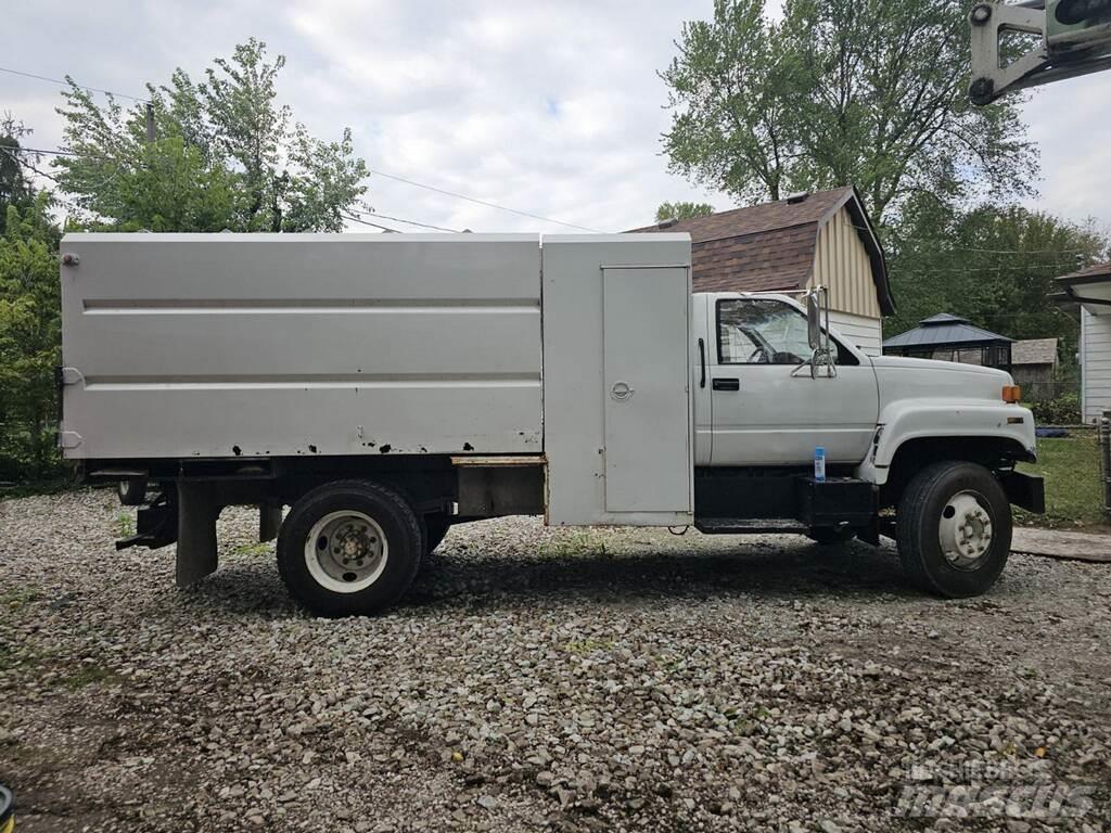GMC C6000 Pojazdy do transportu zrębki