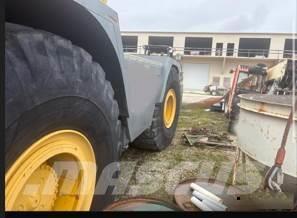 Grove 875C Żurawie terenowe