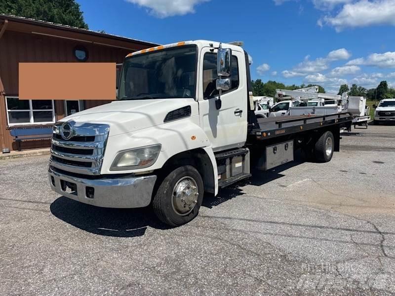 Hino 258 Pojazdy do transportu samochodów