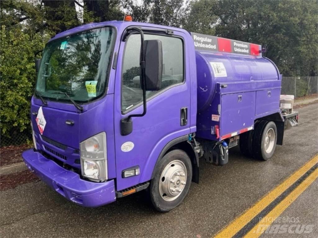 Isuzu NPR Cysterna