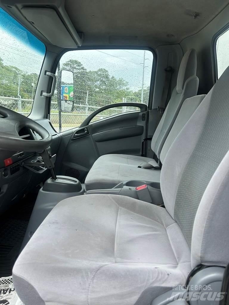 Isuzu NRR Ciągniki siodłowe