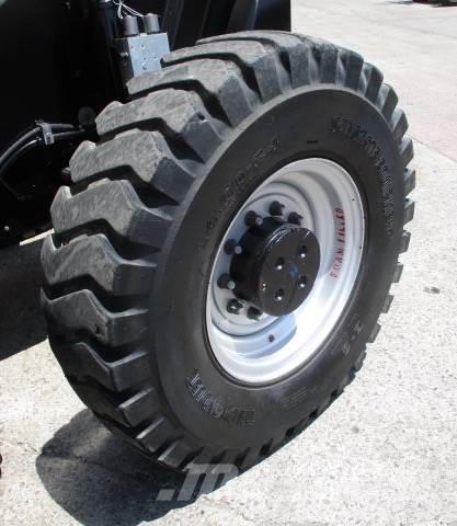 JLG 1055 Ładowarki teleskopowe