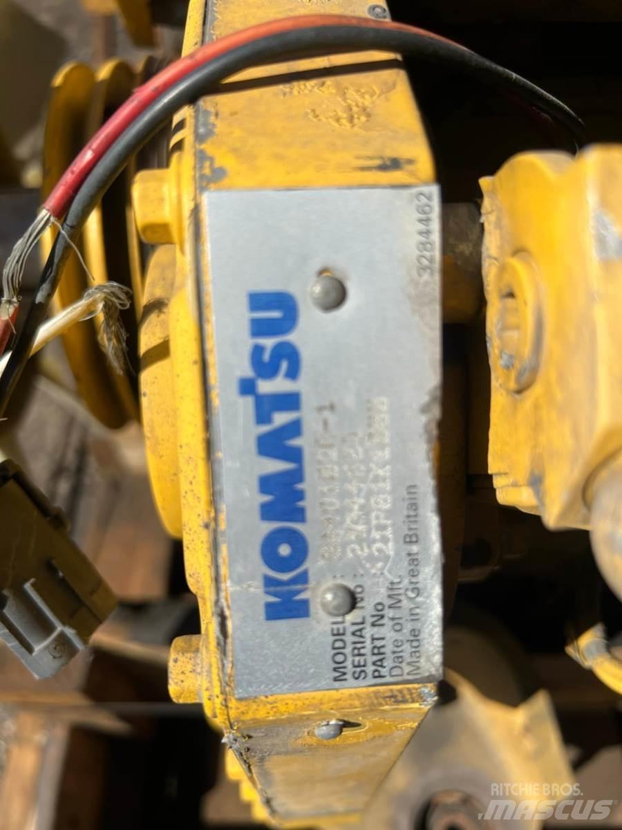Komatsu  Silniki