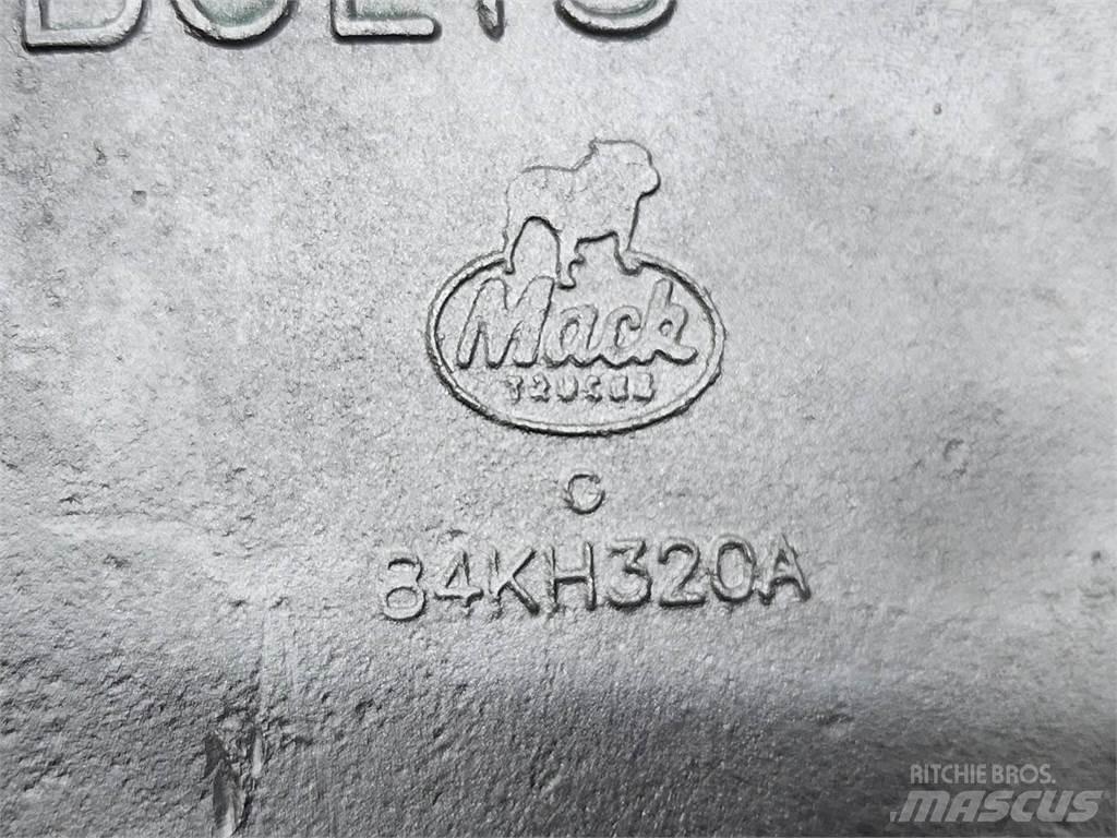 Mack  Mosty, wały i osie