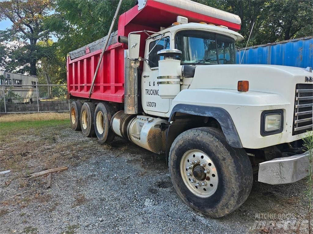 Mack 600RD Wywrotki