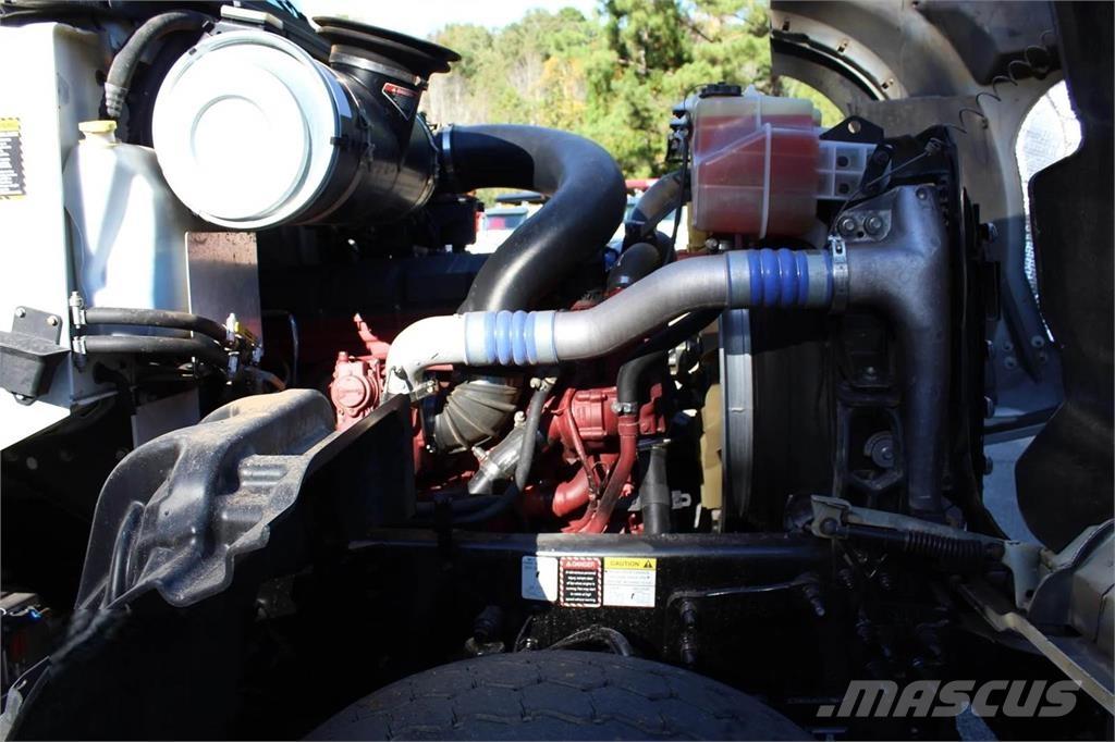 Mack 84FR Wywrotki