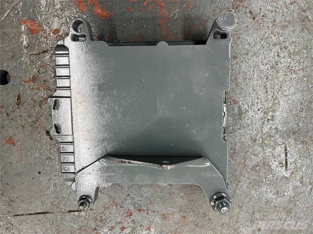 Mack AMI Elektronika