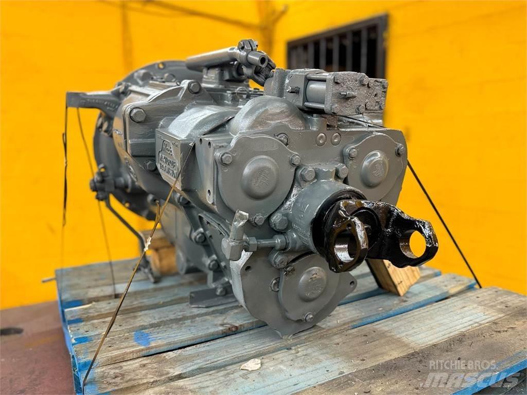 Mack D1070 Przekładnie i skrzynie biegów