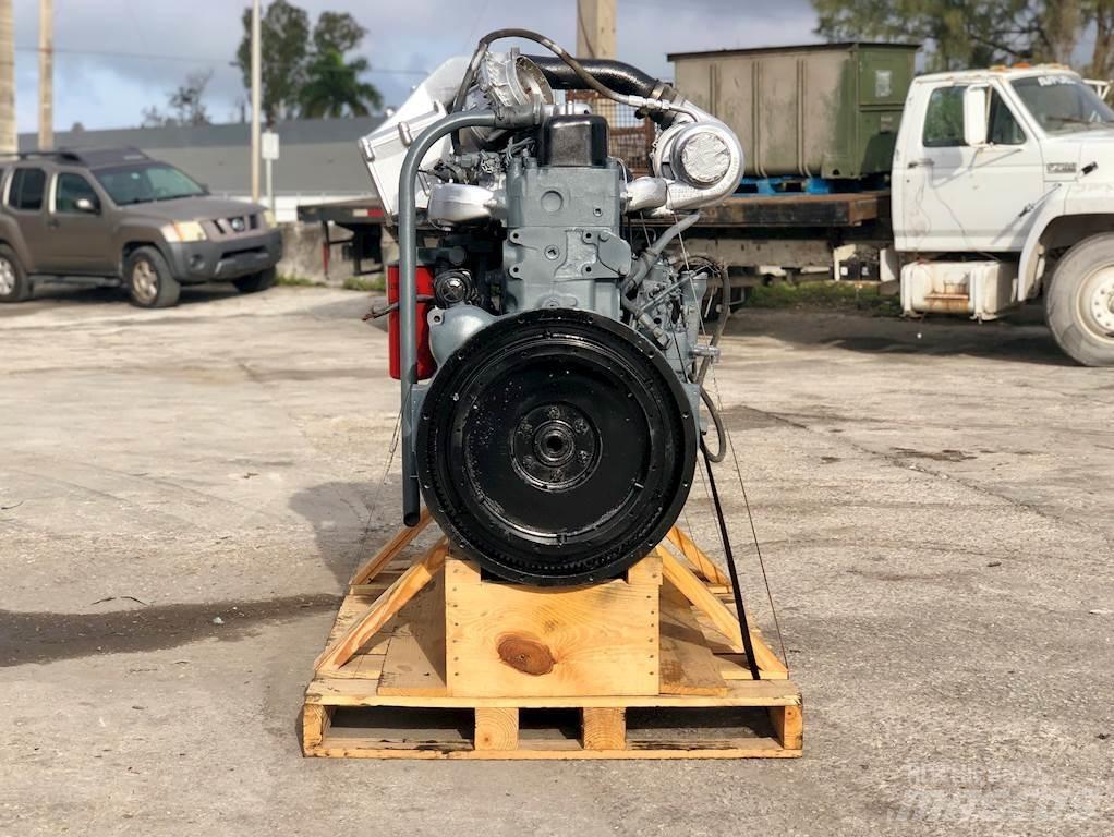 Mack E6 Silniki