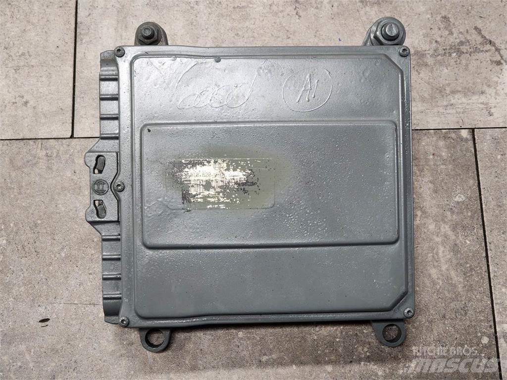 Mack E7 Elektronika