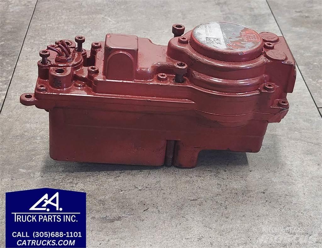 Mack MP7 Transport - Inne