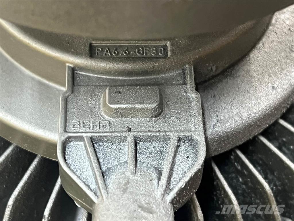 Mack MP7 Transport - Inne