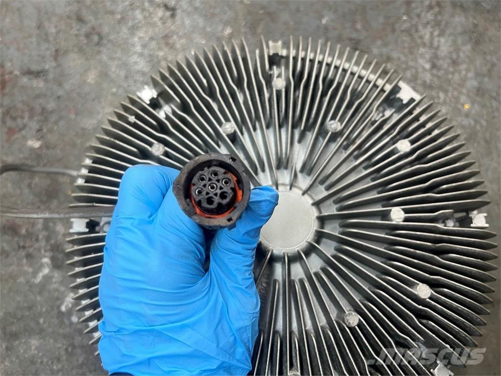 Mack MP7 Transport - Inne