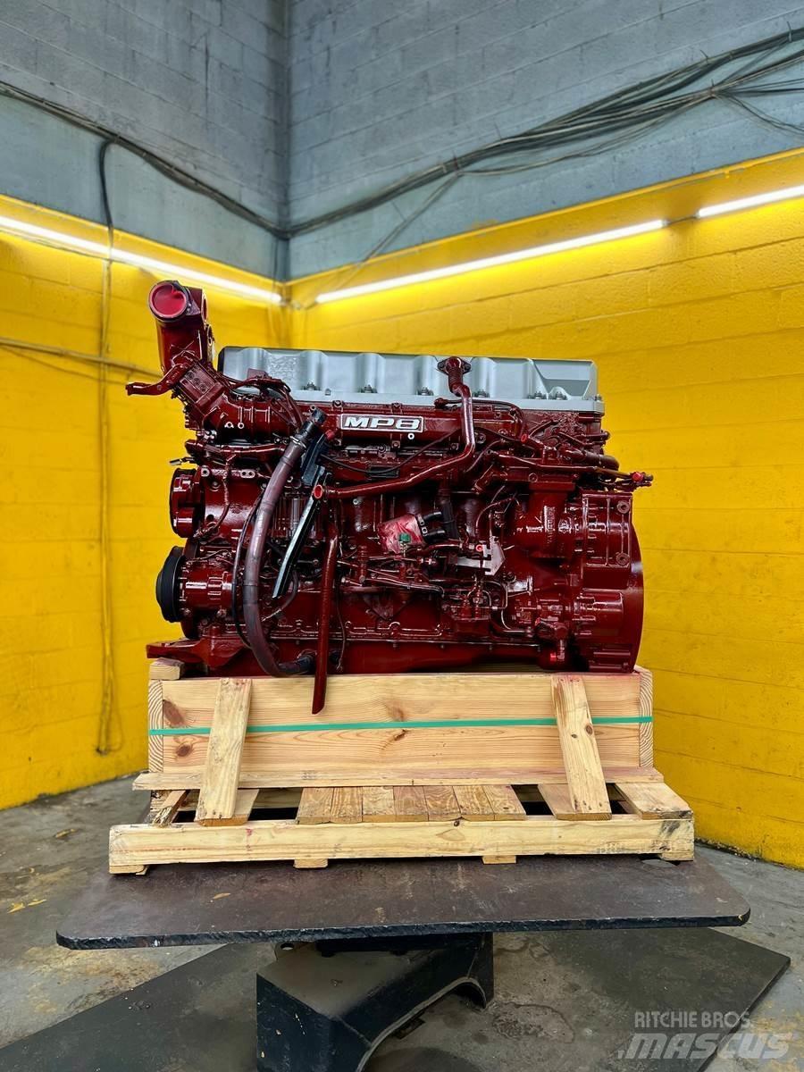 Mack MP8 Silniki