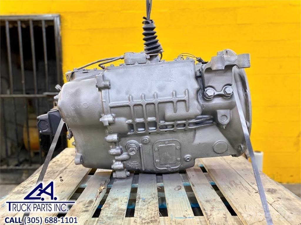 Mack T2080 Silniki