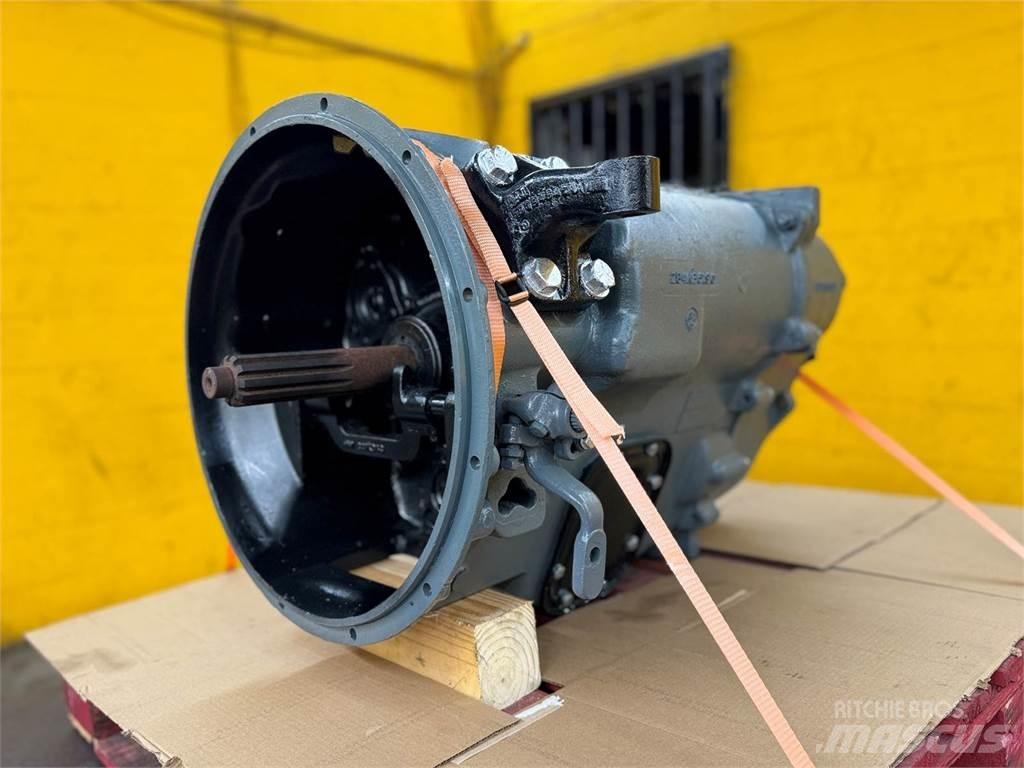 Mack T2100 Przekładnie i skrzynie biegów