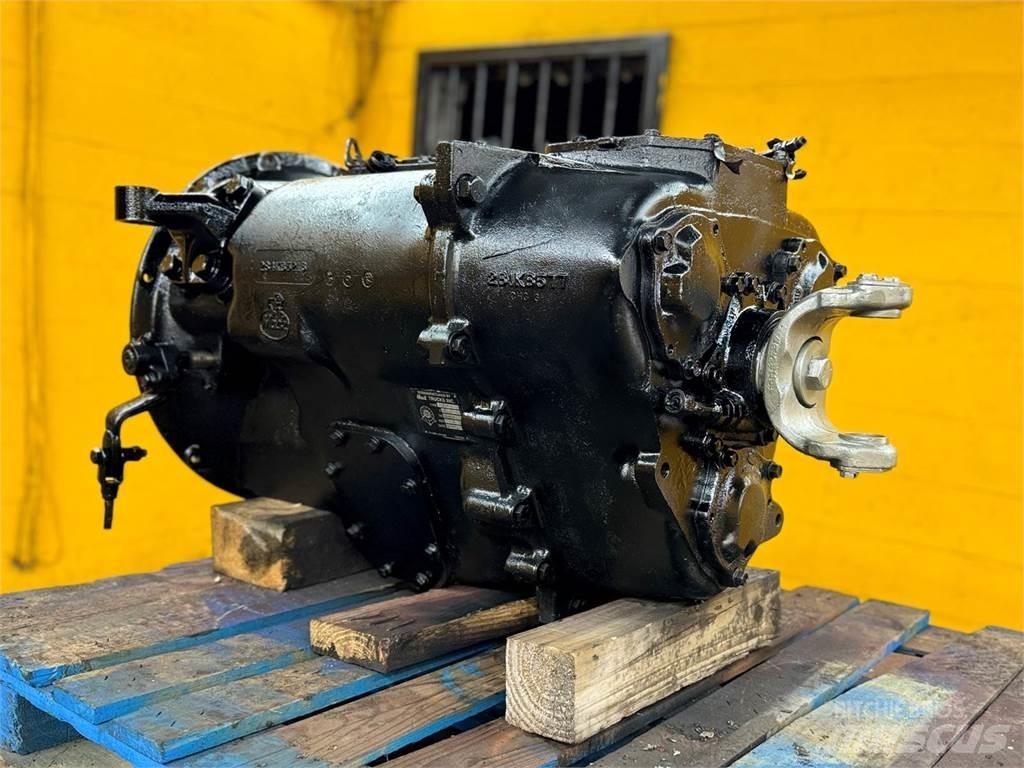 Mack T2100 Przekładnie i skrzynie biegów