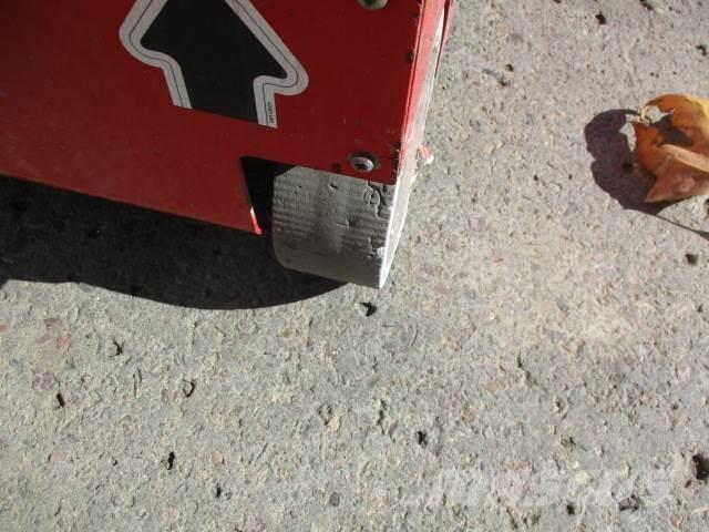 MEC 1330SE Podnośniki nożycowe