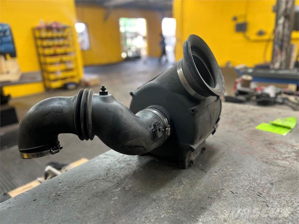 Parker  Transport - Inne