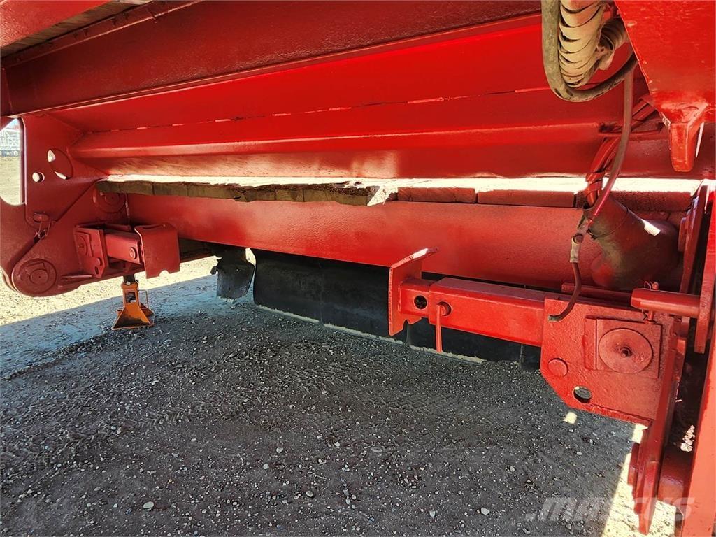 Peerless  Przyczepy niskopodłogowe