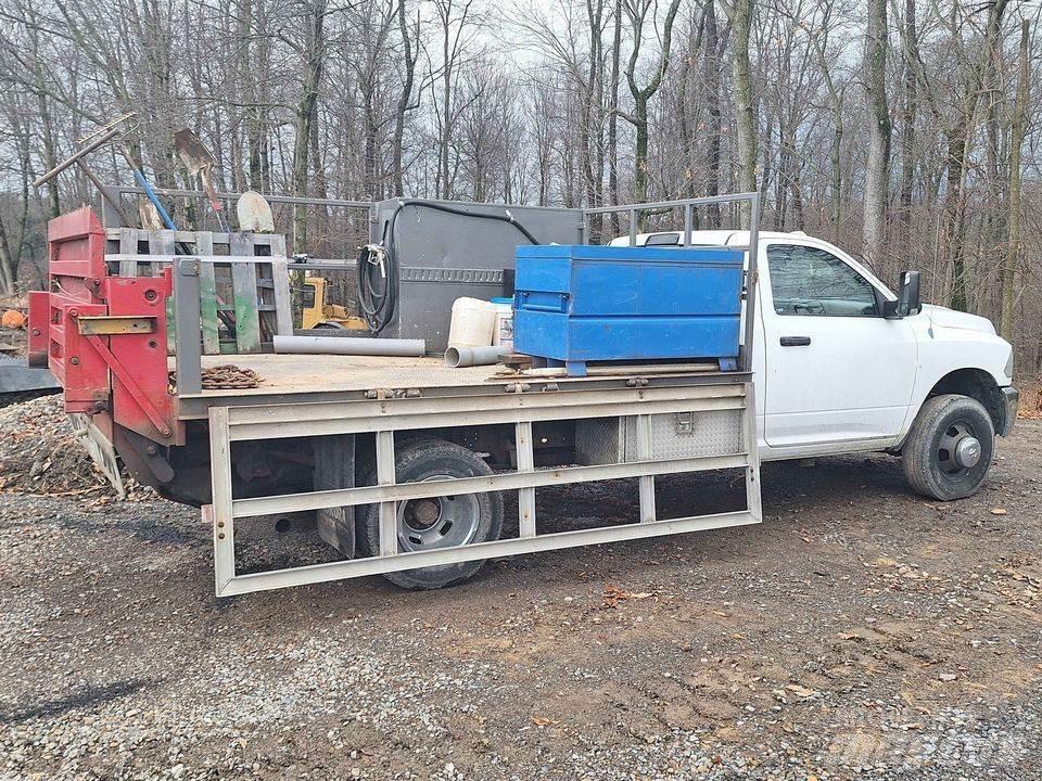 RAM 3500 Pick-upy / Pojazdy z otwieranymi burtami