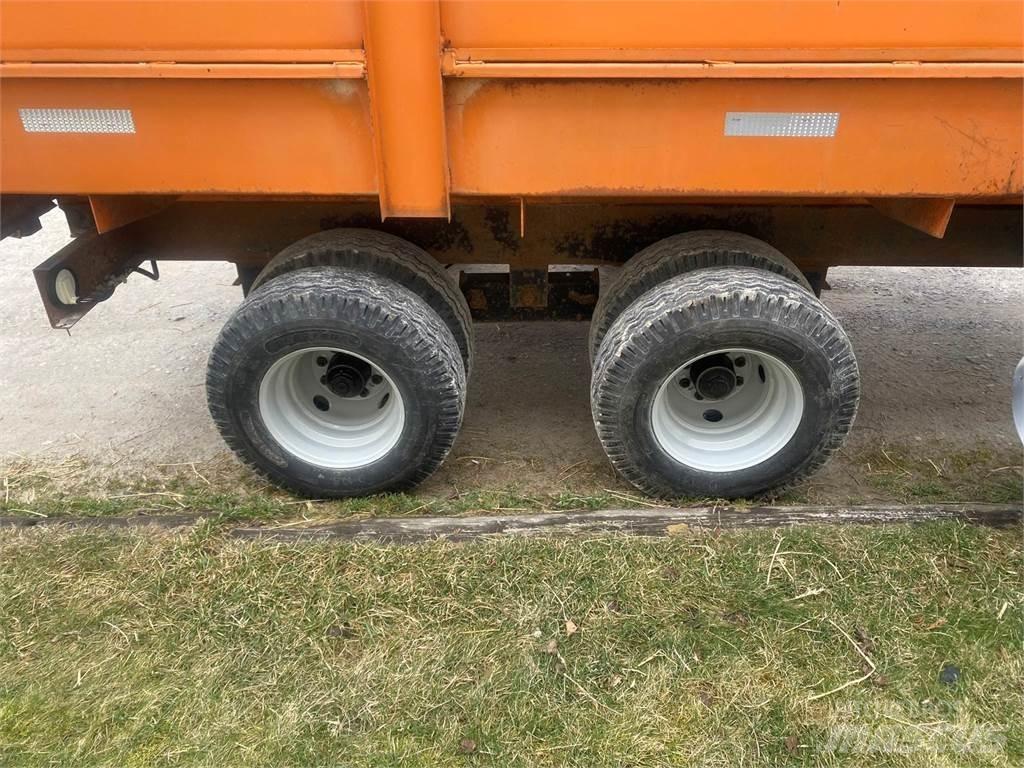 Scag 6600 Pojazdy komunalne