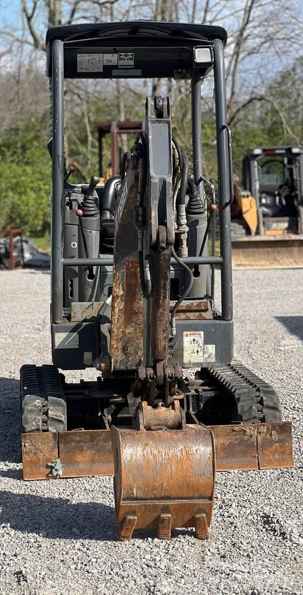 Terex TC16 Minikoparki