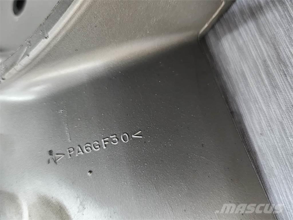  Unmarked Transport - Inne