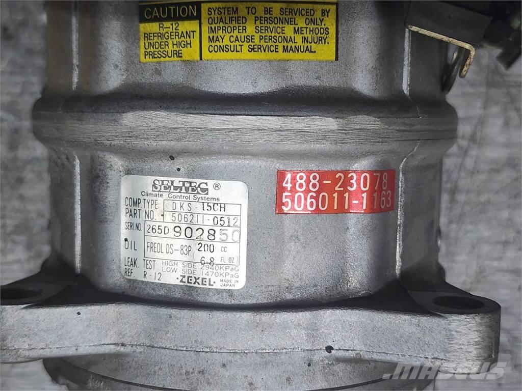  Unmarked Transport - Inne