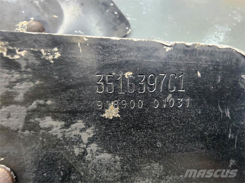  Unmarked Transport - Inne