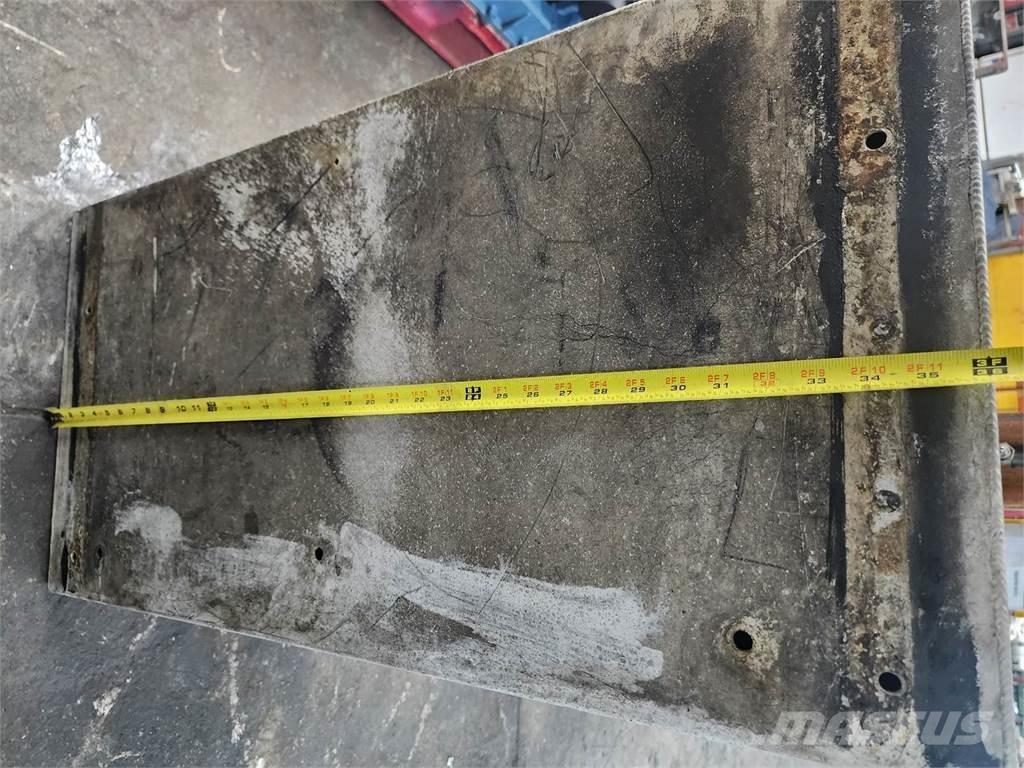  Unmarked Transport - Inne