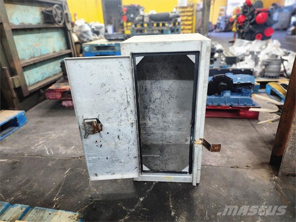  Unmarked Transport - Inne