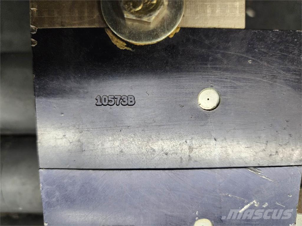  Unmarked Transport - Inne