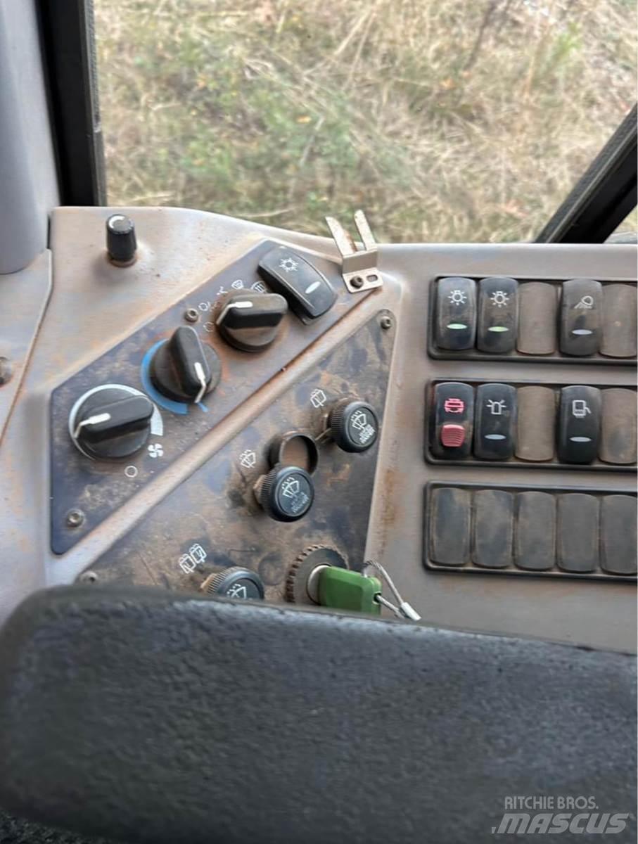 Volvo G946 Równiarki
