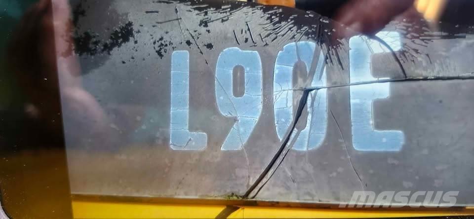 Volvo L90E Ładowarki kołowe