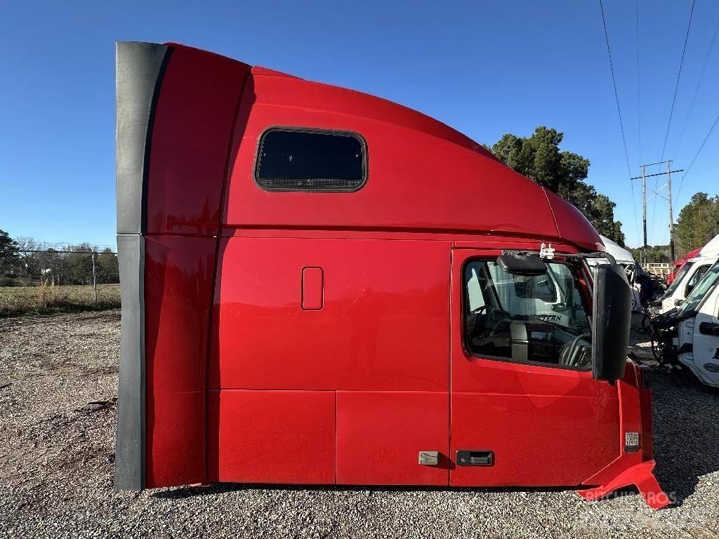 Volvo VNL Transport - Inne