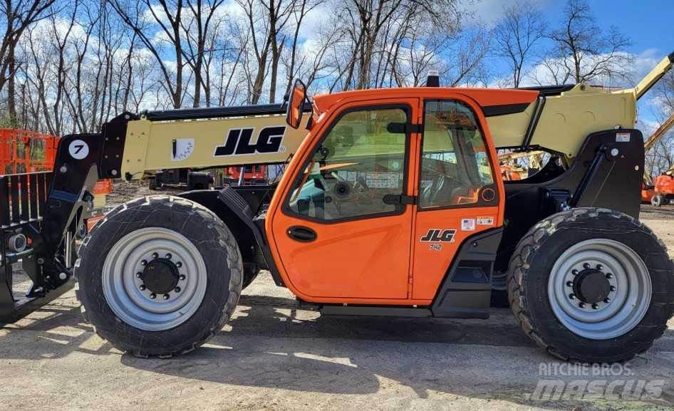 JLG 742 Ładowarki teleskopowe