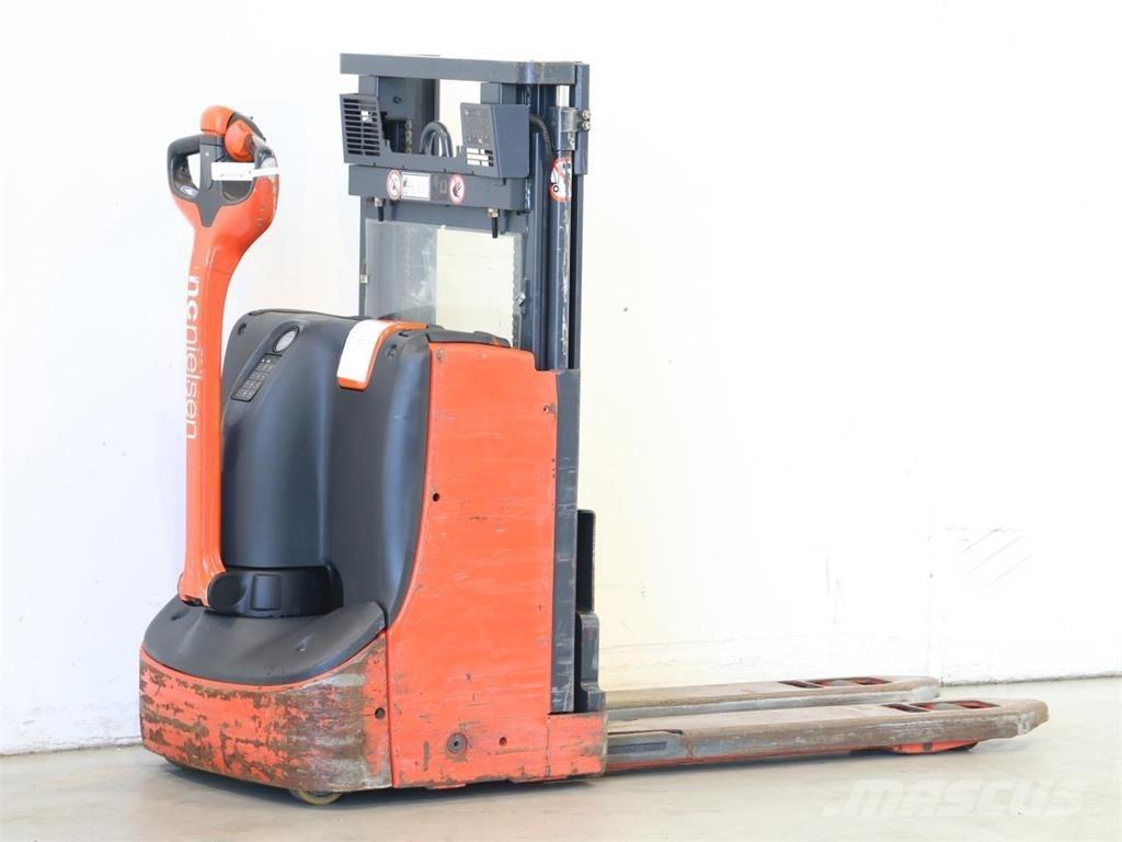 Linde D06/1160 Wózki widłowe unoszące z dyszlem