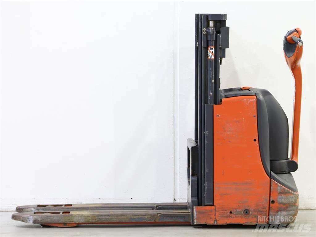 Linde D06/1160-00 Wózki widłowe unoszące z dyszlem