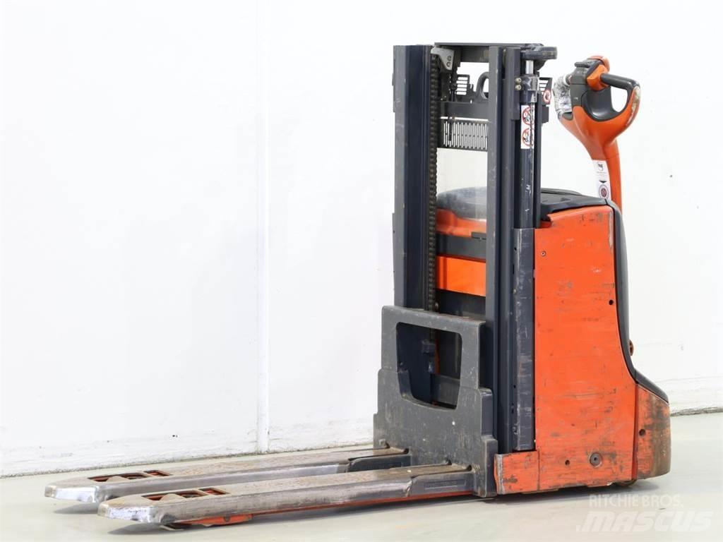 Linde D06/1160-00 Wózki widłowe unoszące z dyszlem